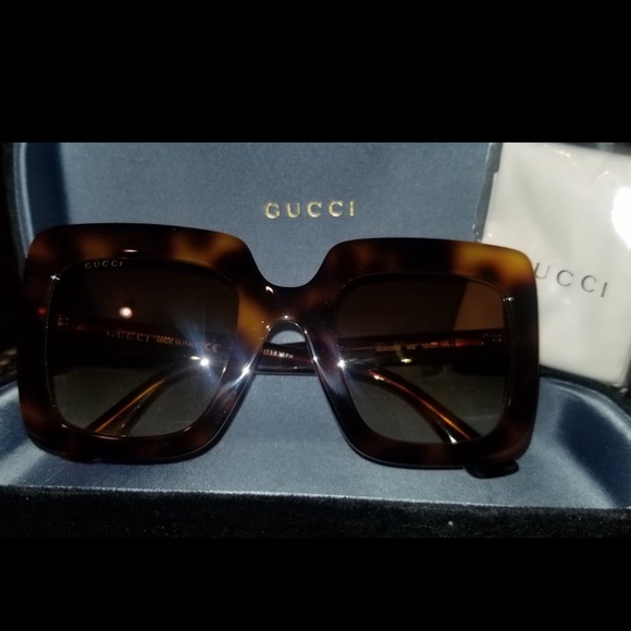 GUCCI GG0328S - Picture 3 of 5